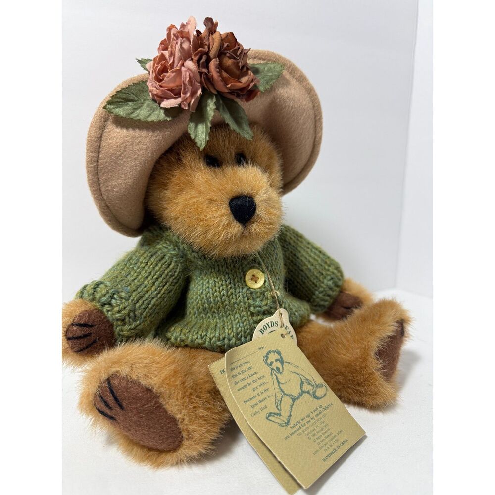 Mrs. Trumbull from the Boyds Bear Collection 10" in sweater/hat Vintage *note*